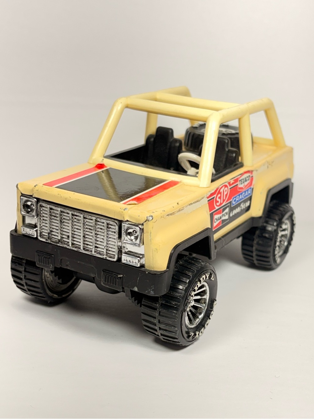 Vintage Buddy L Yellow 4x4 Off Road Jeep Toy Truck Hong Kong